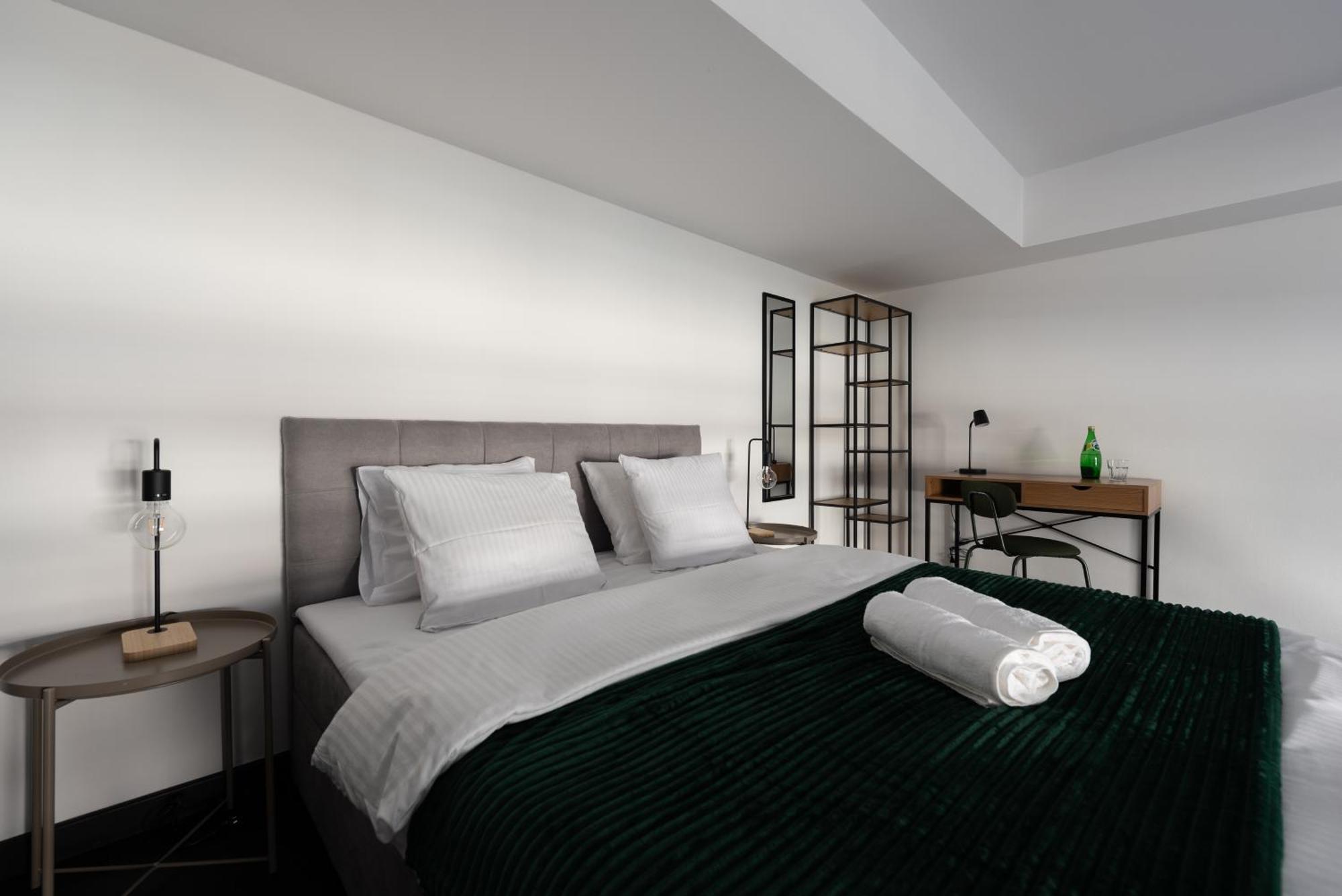 Apartment Loft Spacious In Prag